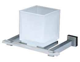 AHUTI011122.jpg